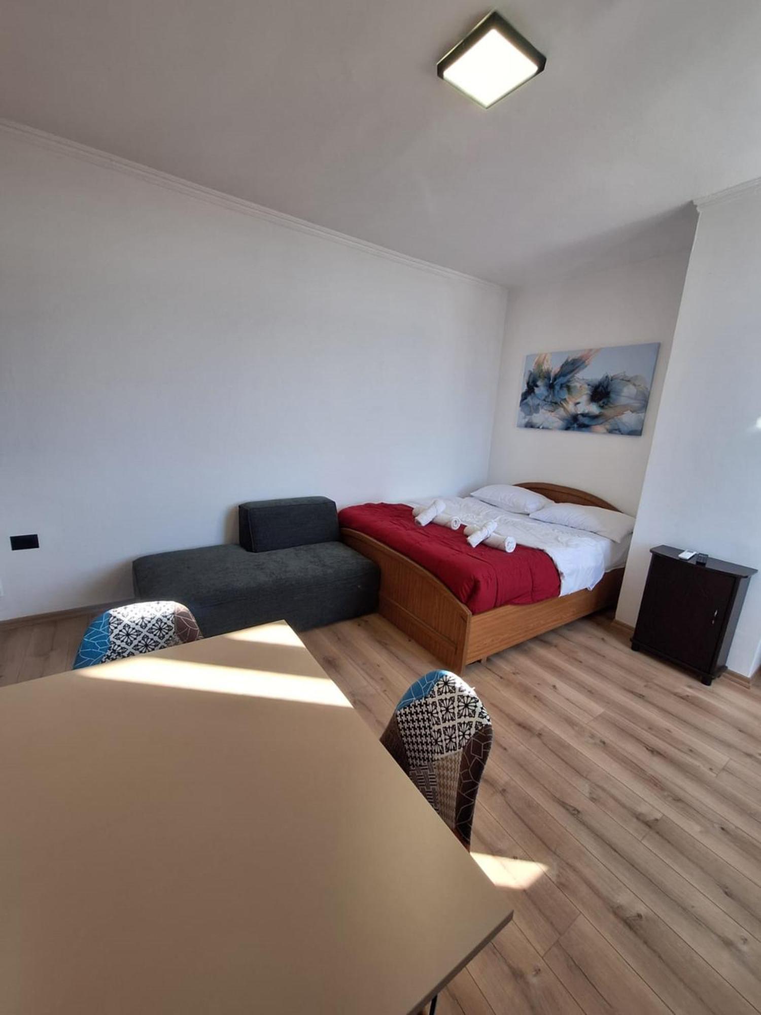 Albania Apartment Comfort Near Tirana City Center Exteriör bild