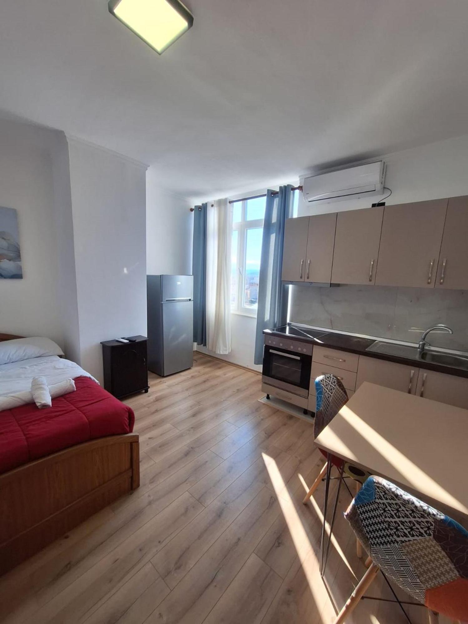 Albania Apartment Comfort Near Tirana City Center Exteriör bild