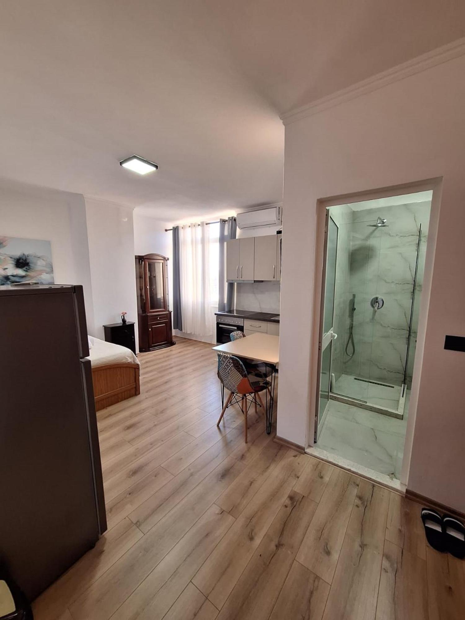 Albania Apartment Comfort Near Tirana City Center Exteriör bild